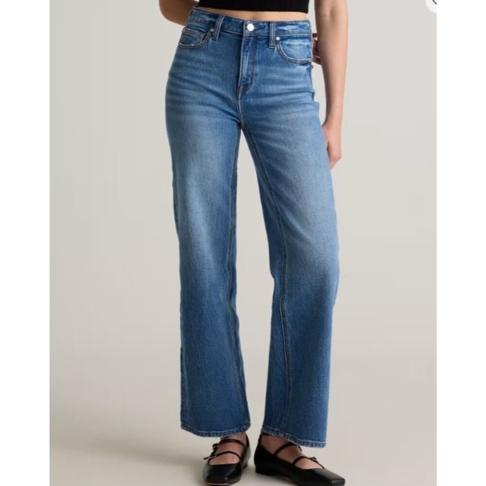 Quince Bella Stretch Relaxed Straight Jeans 28 x 30 Frosted Blue